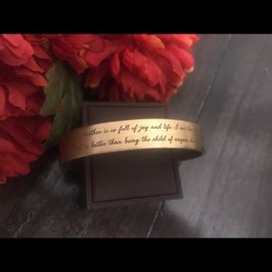 New Dogeared Gold-Plated Maya Angelou Bracelet